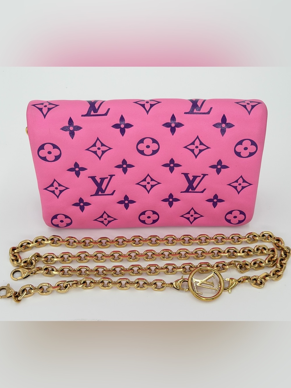 LV Coussin BB Stunning FULL SET w/Box, Dust Bag, and Entrupy COA!💖 Exclnt Condt! - Picture 3 of 15